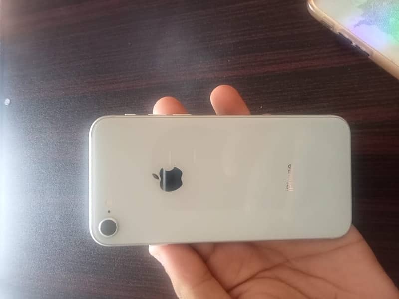 iphone 8 for sale 3