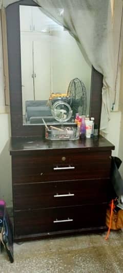 Bed with dressing table and two side tables