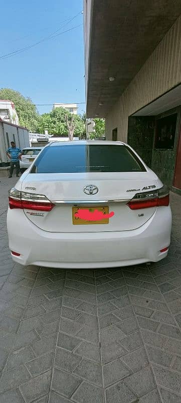 Toyota Corolla Altis 2018 1