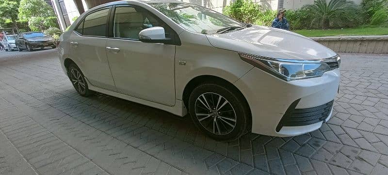 Toyota Corolla Altis 2018 3