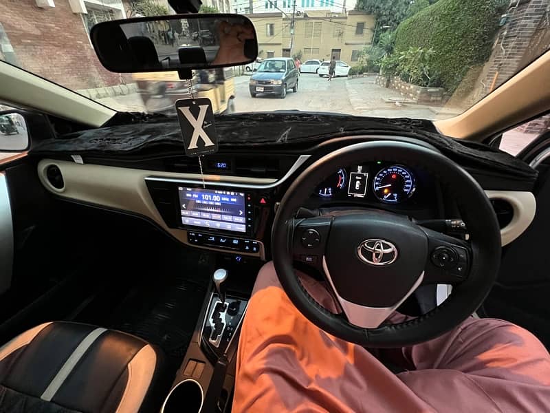 Toyota Corolla Altis X 2022 Special Edition 5