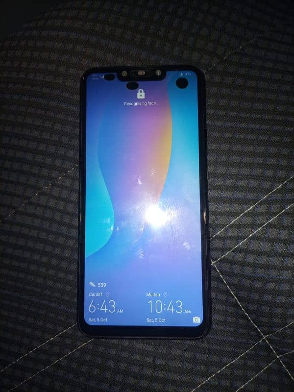 Huawei nova 3i 7