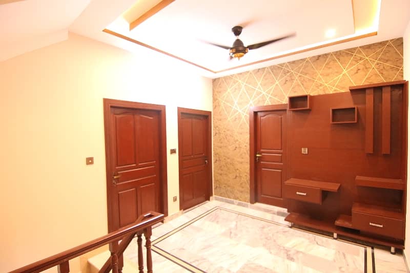 A Beautiful 5 Marla Double Storey House For Sale 12