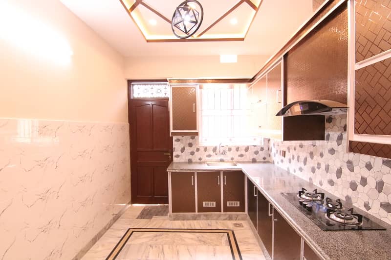 A Beautiful 5 Marla Double Storey House For Sale 19