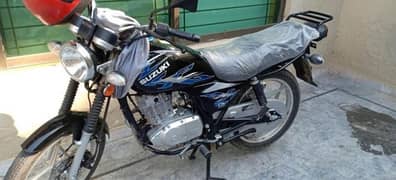 suzuki gs 150 se black