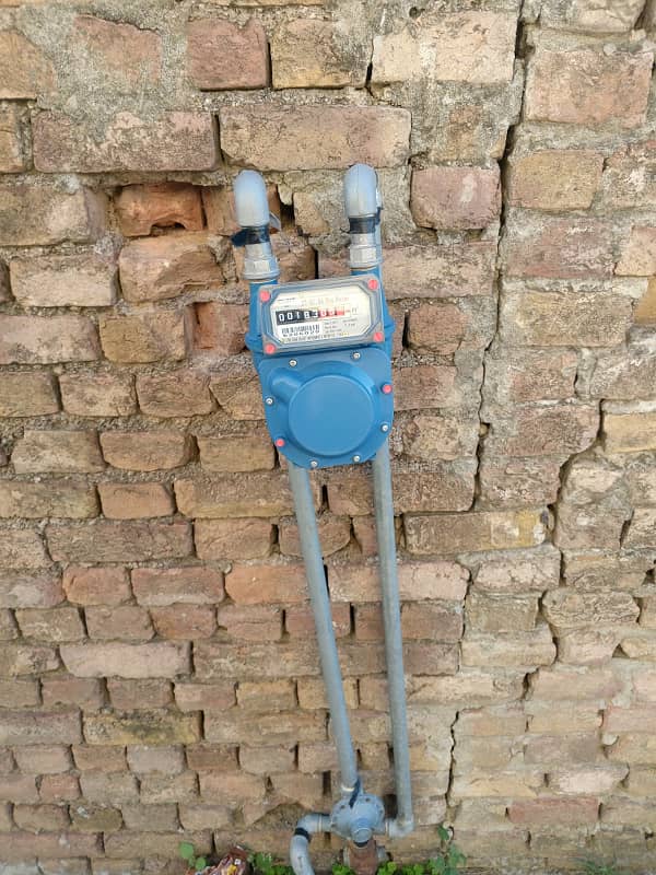 24 MARLA farmhouse GAS Meter water Electricity Tahir Khan 03115850472 3