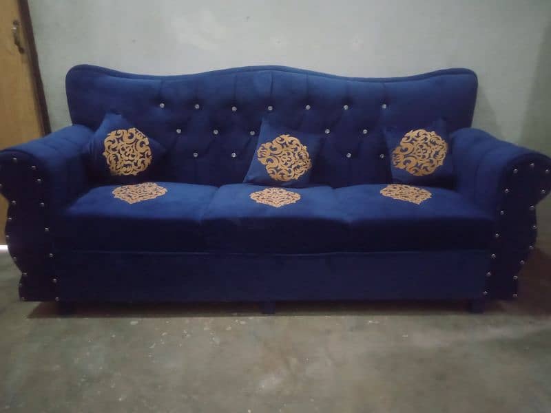 six seater sofa new 0