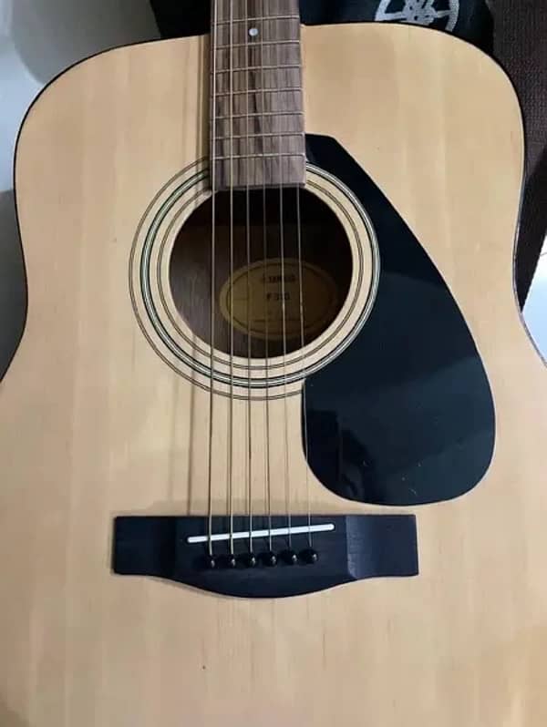 Yamaha Guitar F310 1