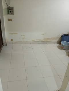 Flat for rent 1 bad attach bathroom tiles flooring woodwork good location man apruch