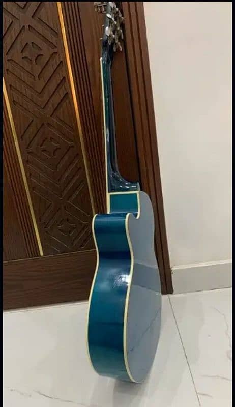 Acoustic guitar 5