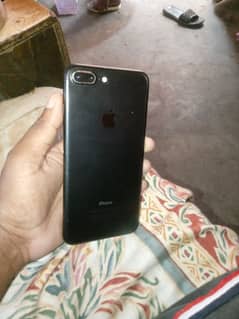 I phone Apple 7 plus 32  gb