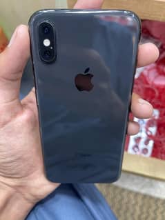 IPhone XS 64 factory Unlock WhatsApp 0343,,,,,1,5,3,7,3,7,1