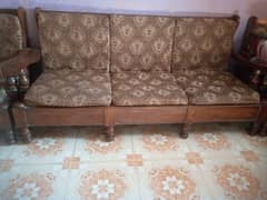 WOODEN OFA SET 05 SEATER