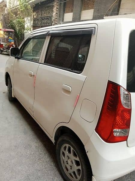 Suzuki Wagon R 2018 4