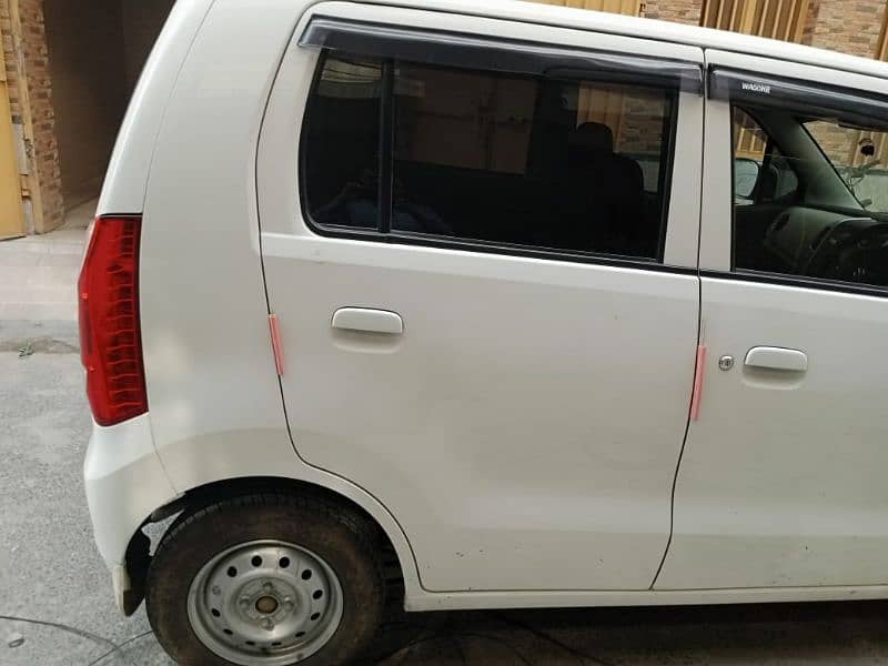 Suzuki Wagon R 2018 6