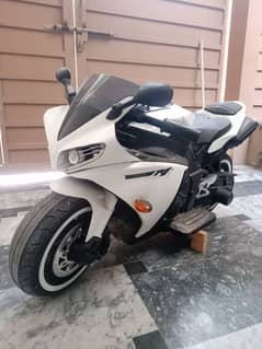 R1 bike