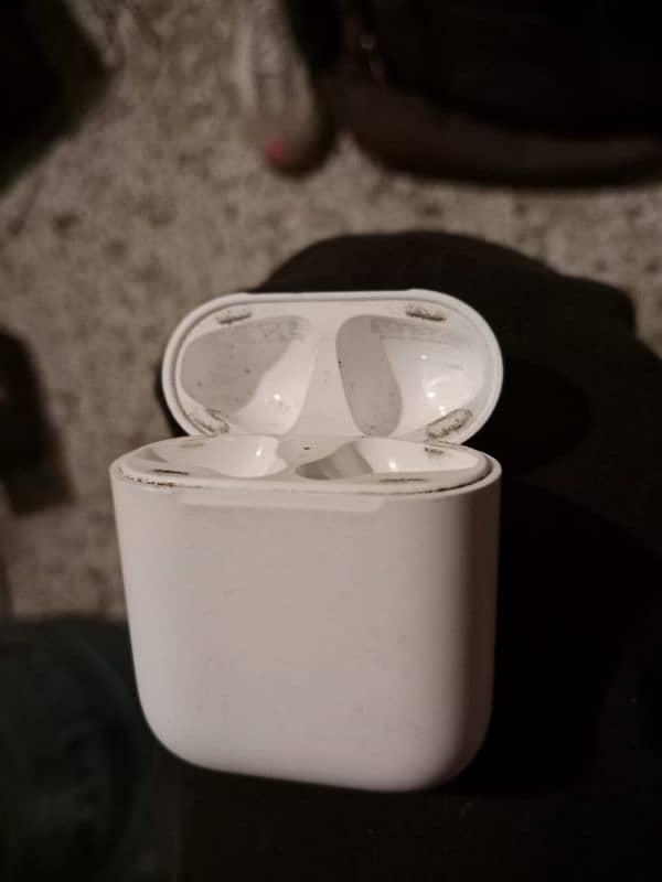 Apple AirPods 2 gen 2