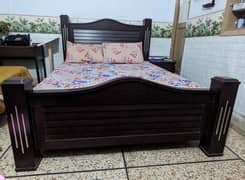 Double bed with matterss and 2 sidetables for sale