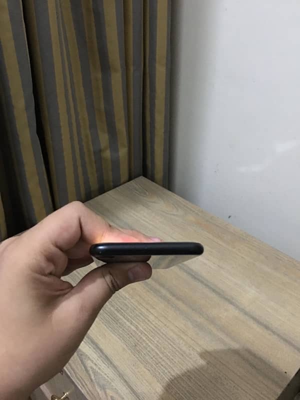 iphone Se 2 Second Gen 4