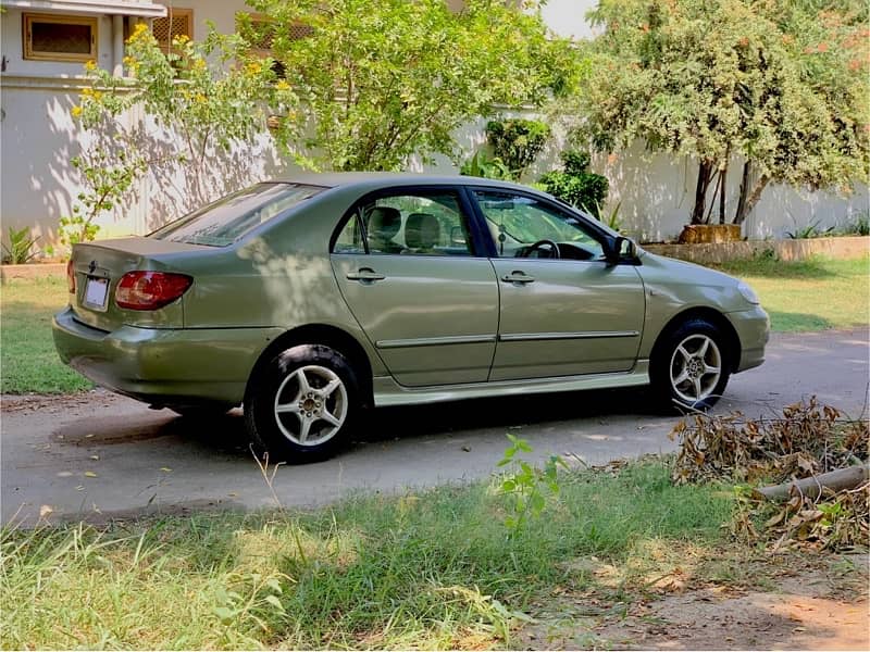 Toyota Corolla Se Saloon 1.6 (Automatic) First Owner( On Name) 6