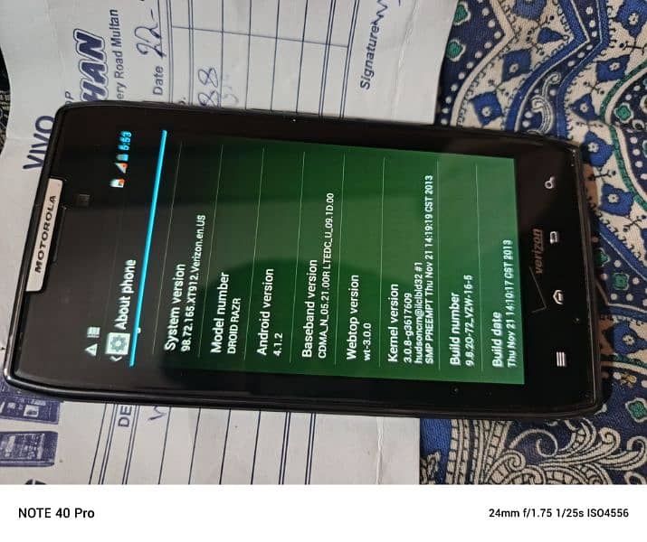 Moto Droid Razr Non PTA 2