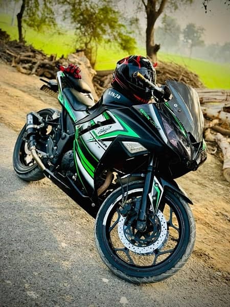 Kawasaki ninja zx300r 4