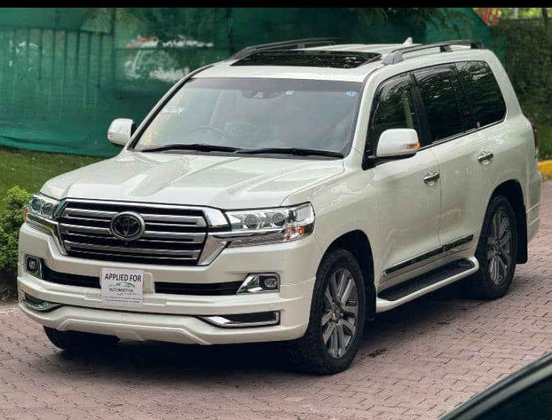 Toyota Land Cruiser 2020 3