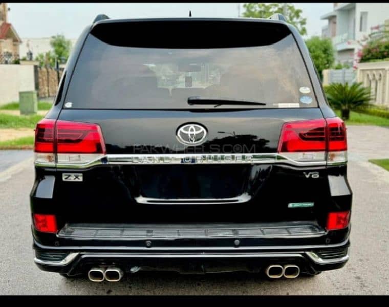 Toyota Land Cruiser 2020 9