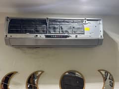 Gree 1.5 ton Split inverter for sale