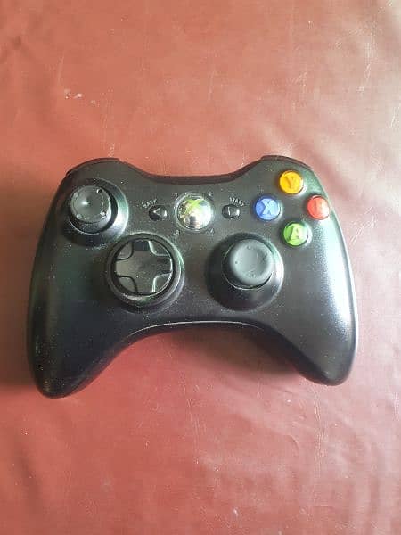 Xbox 360 slim in good condition urgent sell 2