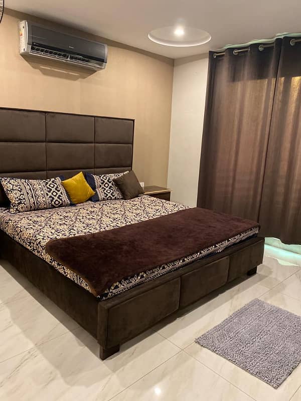 Two Bed Apartment Furnished For Rent In iqbal block Bahria town lahore 3