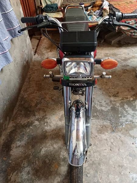 CG 125 Honda for sale self start 3