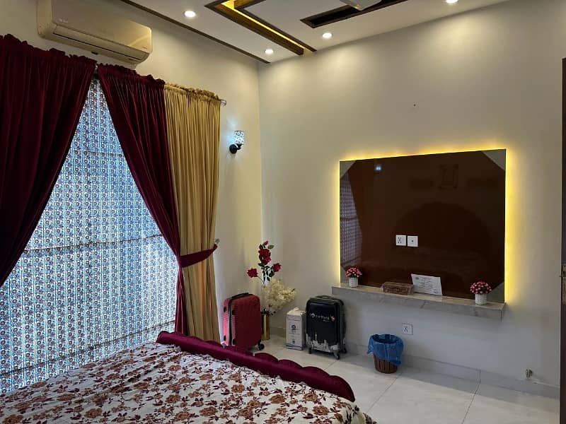 10 Marla Furnished House For Rent In Talha Block Bahria Town 8