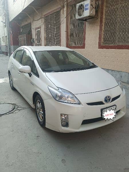 Toyota Prius 2011 3