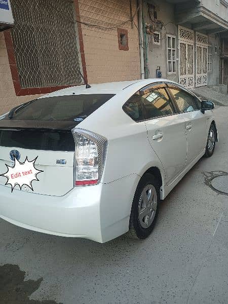 Toyota Prius 2011 6