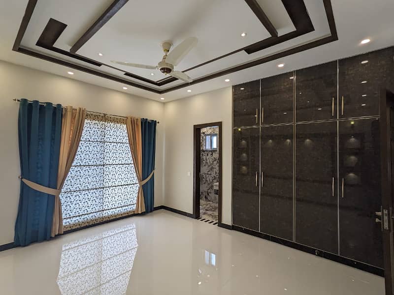 10 Marla Brand New Beautiful Upper Portion For Rent In Iris Block Bahria Town Lahore 9