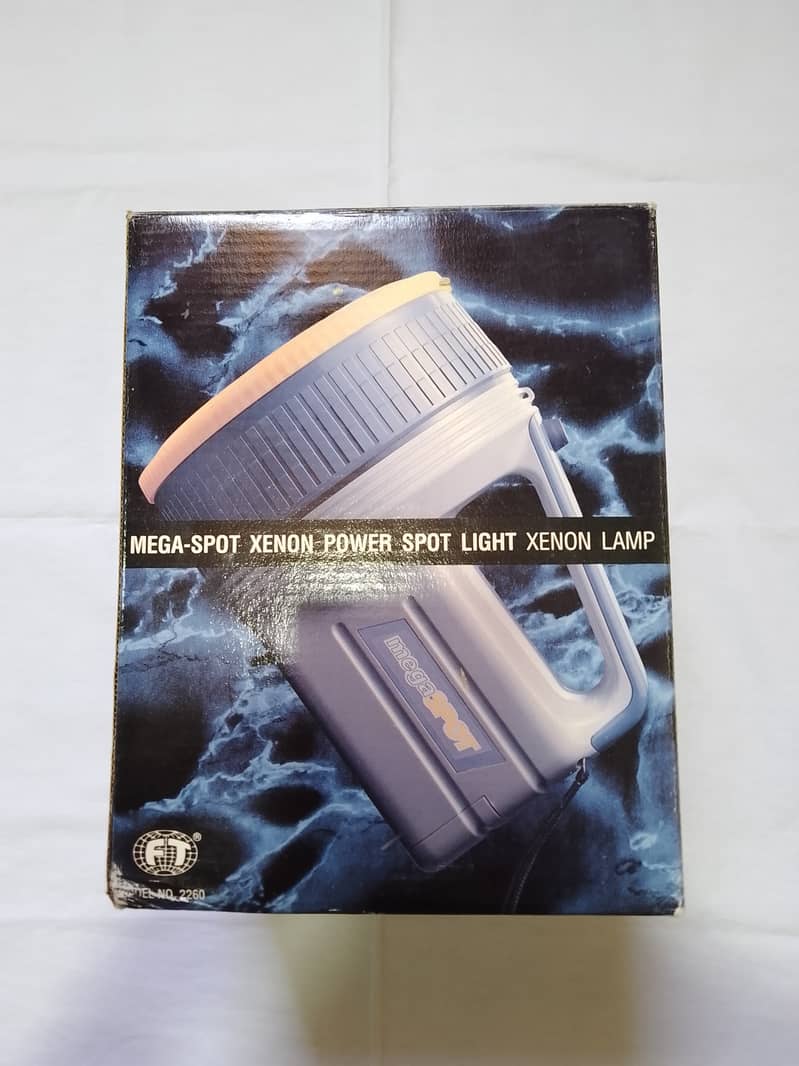 Mega Spot Xenon Power Spotlight 4