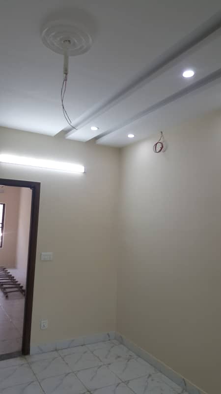 3 Marla Double Story House For Sale In Alfalah Town 5