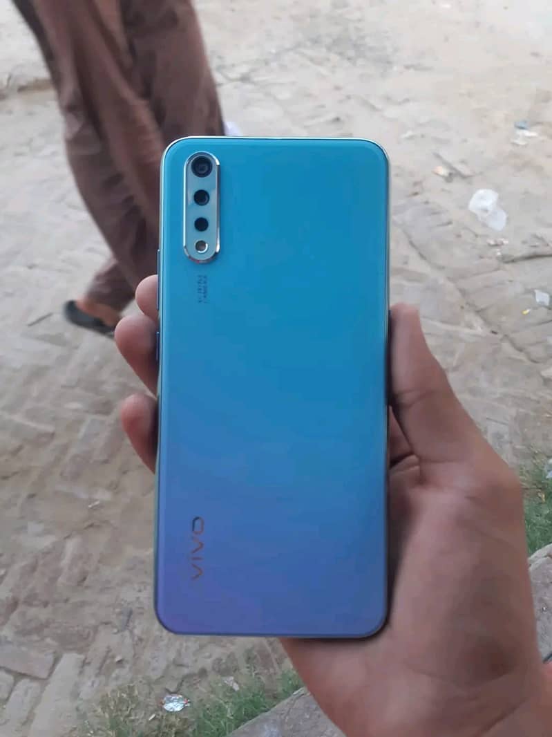 vivo s1 1