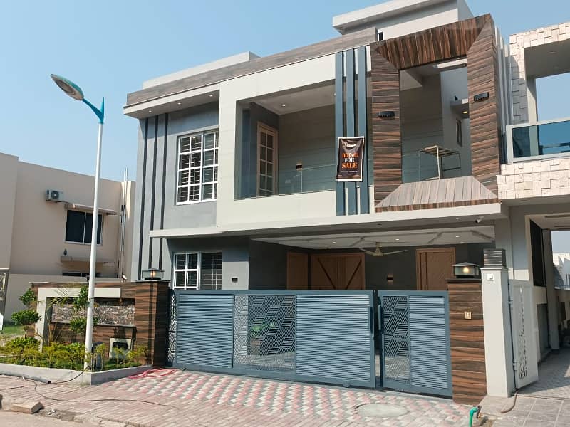 10 Marla House Available In Bahria Town Phase 2 For Sale 19