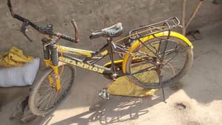 bicycle  bahut acchi hai ph. 03086405488