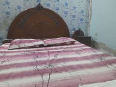 Double bed with Tapai