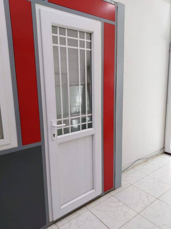 aluminium window/upvc door/glasswork/partition/upvc window/cabine 10