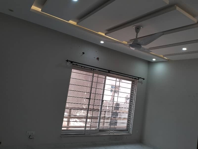 bahria Enclave sector H 5 Marla house available for rent 5