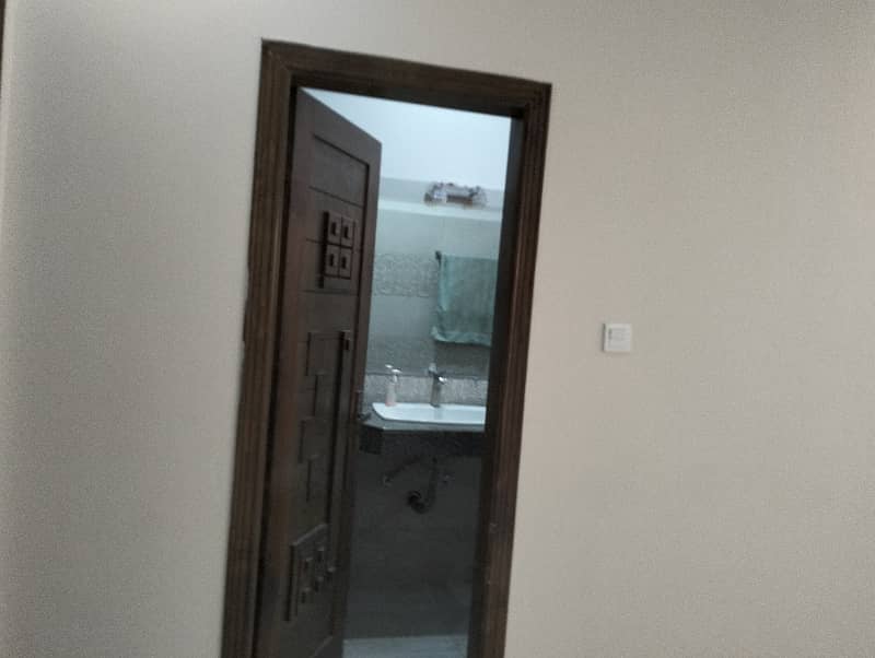 bahria Enclave sector H 5 Marla house available for rent 9