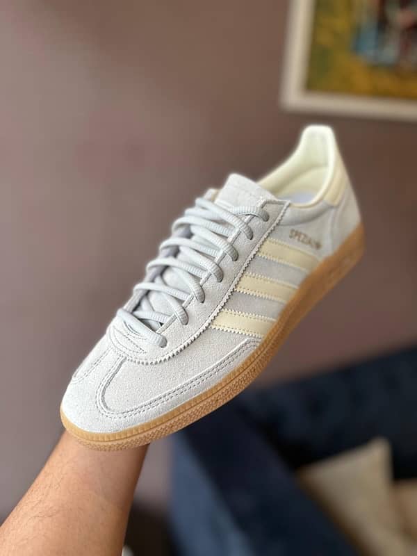 Adidas Handball Spezial - Size: 8UK 1