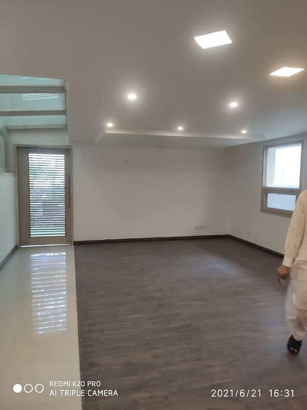 F-6 Prime Location Luxury House Available For Sale 18000 Sqft 2000 Sqyd 11