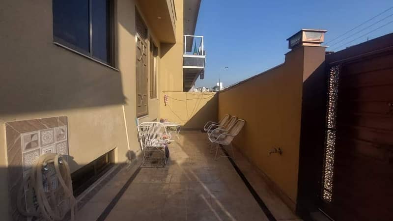 7 Marla Triple Storey House For Sale In Cbr Town 12