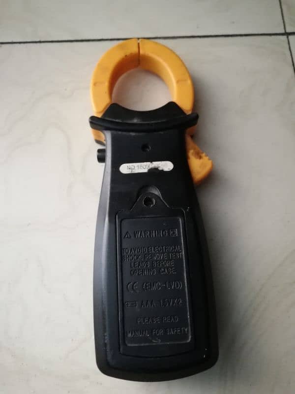 Clamp Meter 4