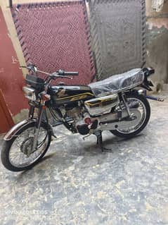 Honda CG 125 Self start New Condition Just 1950 Km Drive 0